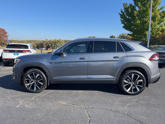 new 2025 Volkswagen Atlas Cross Sport car, priced at $54,320