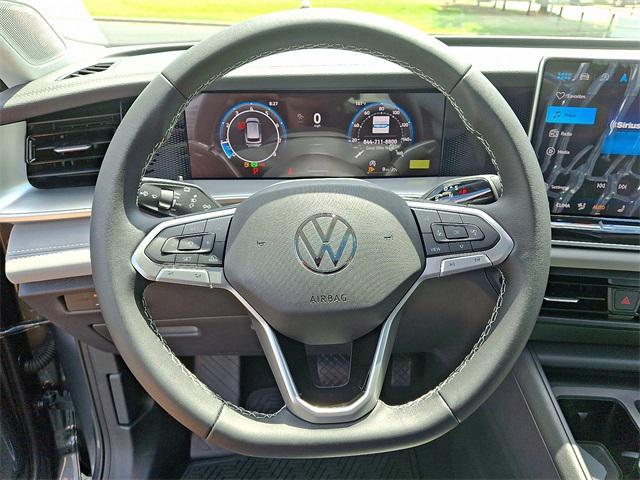 new 2025 Volkswagen Tiguan car, priced at $35,526