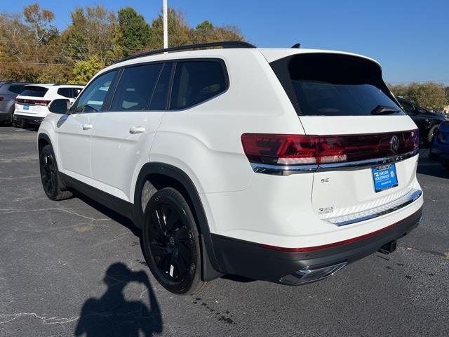 new 2025 Volkswagen Atlas car, priced at $46,320