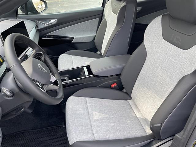 new 2025 Volkswagen ID.4 car, priced at $43,988