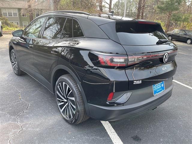 new 2025 Volkswagen ID.4 car, priced at $43,988