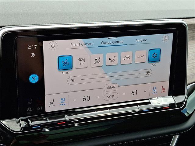 new 2025 Volkswagen Atlas car, priced at $44,855