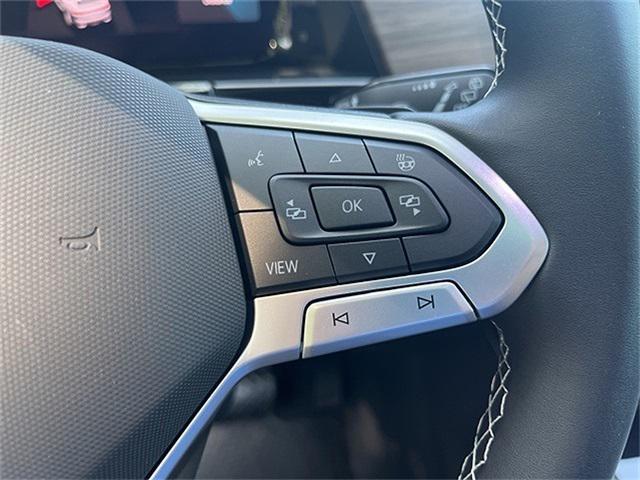 new 2025 Volkswagen Atlas car, priced at $45,051