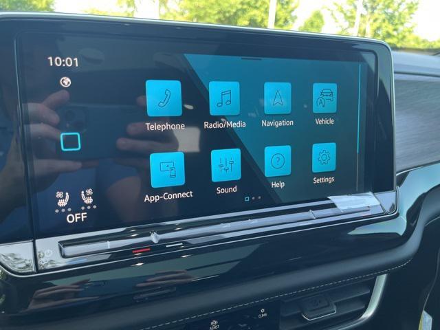 new 2025 Volkswagen Atlas car, priced at $47,551