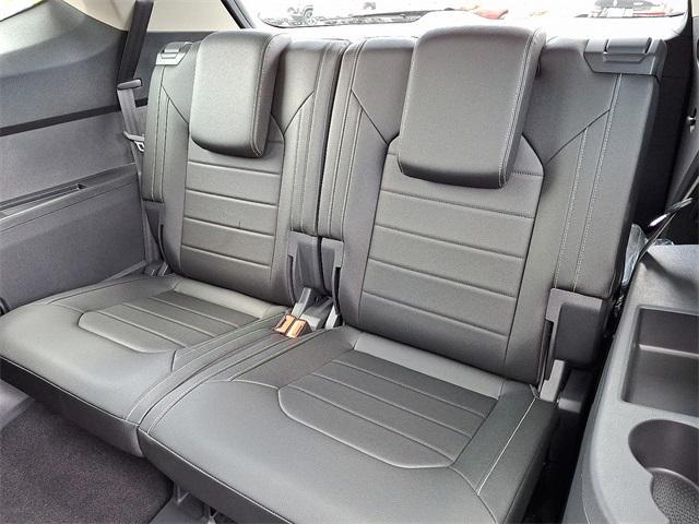 new 2025 Volkswagen Atlas car, priced at $44,855