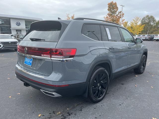 new 2025 Volkswagen Atlas car, priced at $47,326