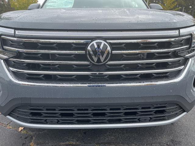 new 2025 Volkswagen Atlas car, priced at $47,326