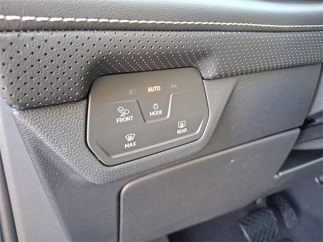 new 2026 Volkswagen Atlas car, priced at $46,638