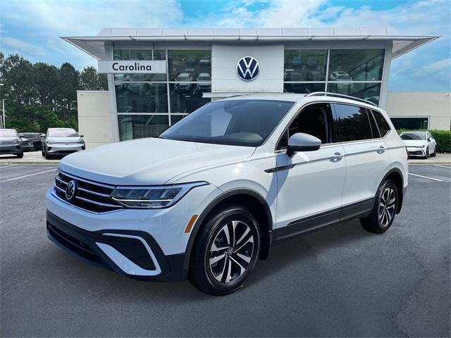 new 2024 Volkswagen Tiguan car, priced at $24,926