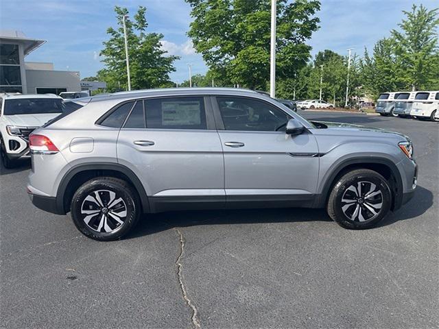 new 2025 Volkswagen Atlas Cross Sport car, priced at $39,638
