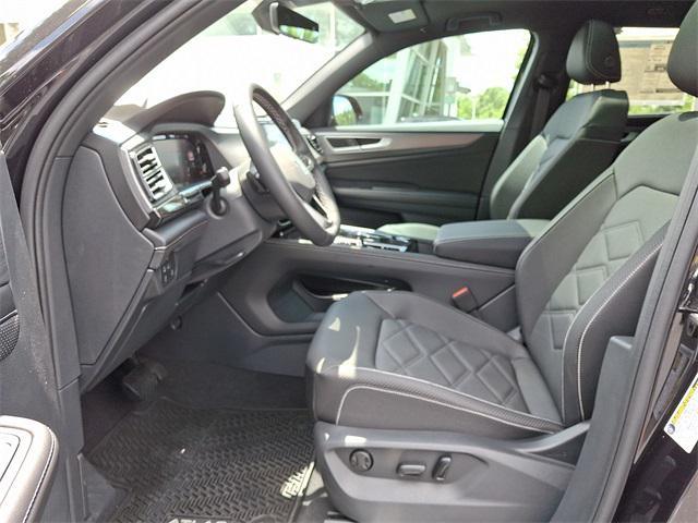 new 2025 Volkswagen Atlas Cross Sport car, priced at $42,546