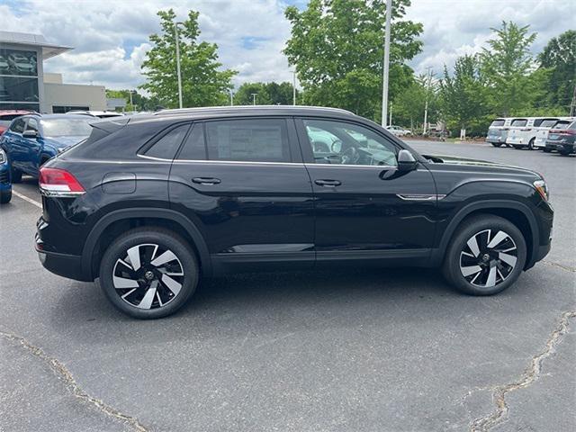 new 2025 Volkswagen Atlas Cross Sport car, priced at $45,264