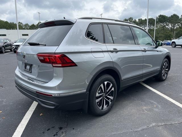 new 2024 Volkswagen Tiguan car, priced at $26,811