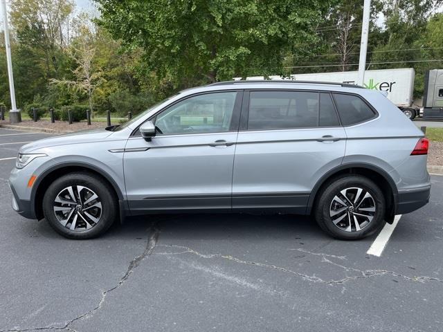 new 2024 Volkswagen Tiguan car, priced at $26,811