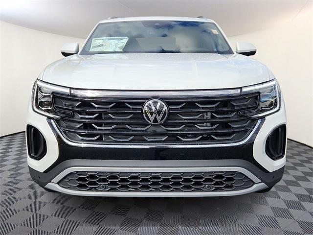 new 2026 Volkswagen Atlas Cross Sport car, priced at $45,801