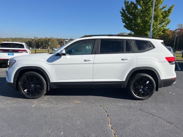 new 2025 Volkswagen Atlas car, priced at $48,820