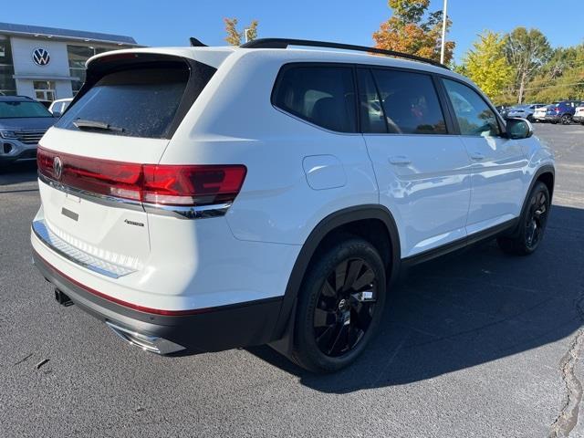 new 2025 Volkswagen Atlas car, priced at $46,320