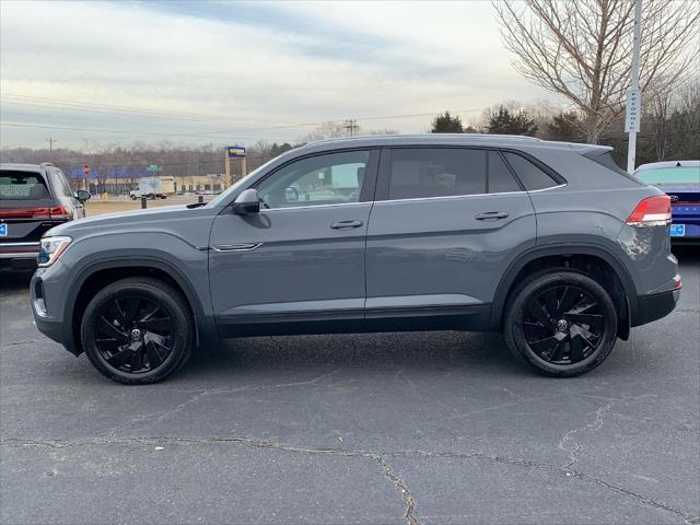 new 2025 Volkswagen Atlas Cross Sport car, priced at $41,432