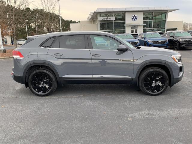 new 2025 Volkswagen Atlas Cross Sport car, priced at $41,432