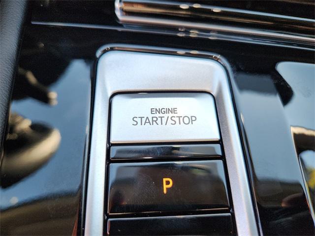 new 2026 Volkswagen Atlas car, priced at $45,312