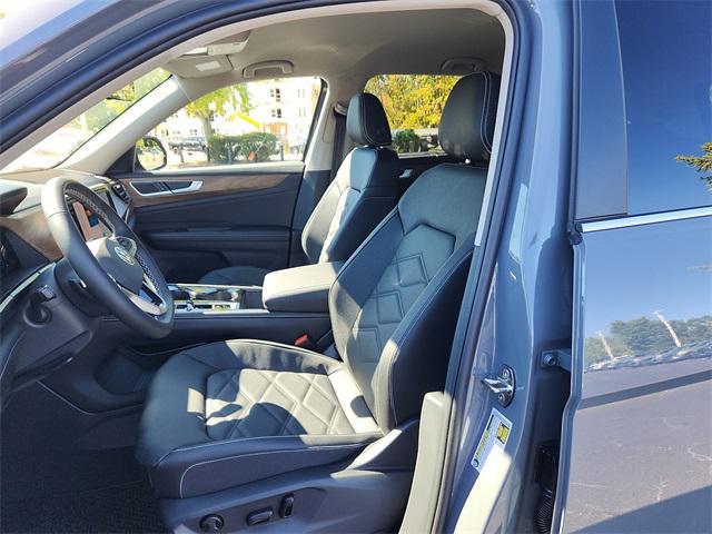 new 2026 Volkswagen Atlas car, priced at $45,312