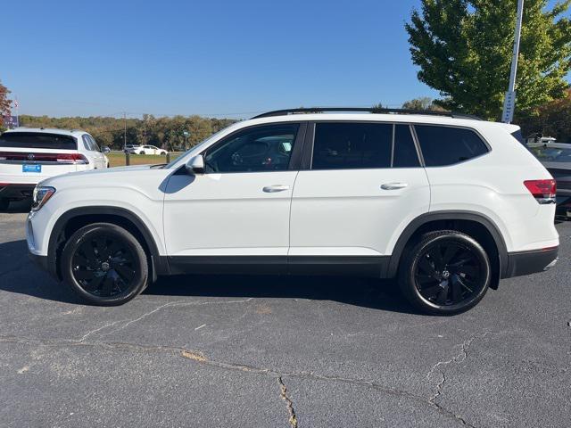 new 2025 Volkswagen Atlas car, priced at $48,820