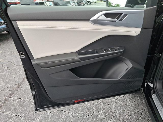 new 2025 Volkswagen Taos car, priced at $28,810