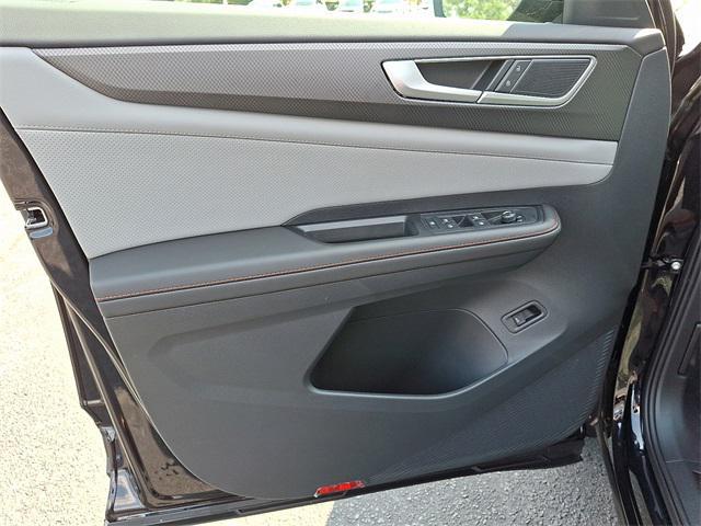 new 2025 Volkswagen Atlas car, priced at $43,461