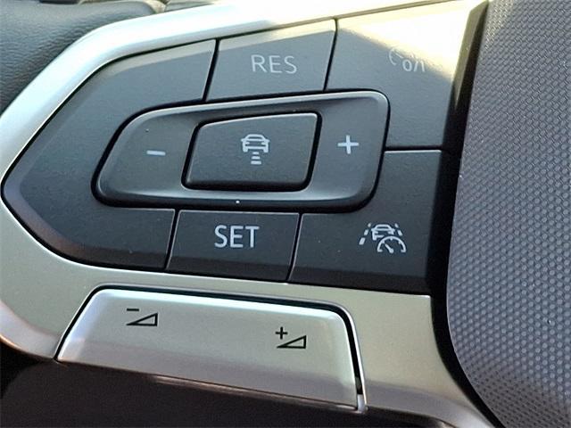 new 2025 Volkswagen Atlas car, priced at $43,461