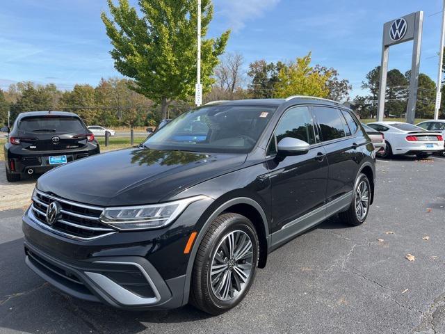 new 2024 Volkswagen Tiguan car, priced at $32,666