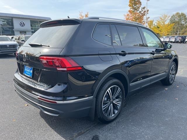 new 2024 Volkswagen Tiguan car, priced at $34,666