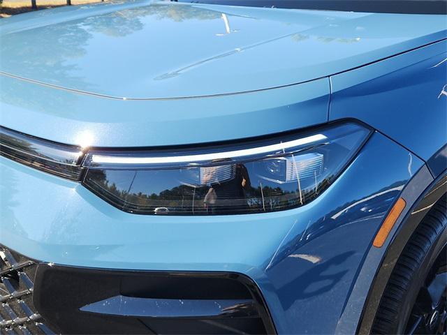 new 2025 Volkswagen Tiguan car, priced at $38,906