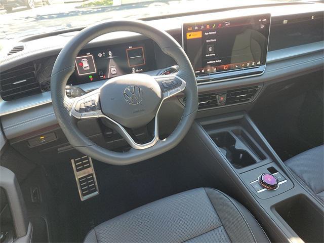 new 2025 Volkswagen Tiguan car, priced at $38,906