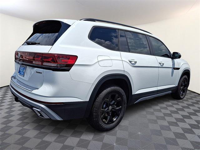 new 2025 Volkswagen Atlas car, priced at $43,146