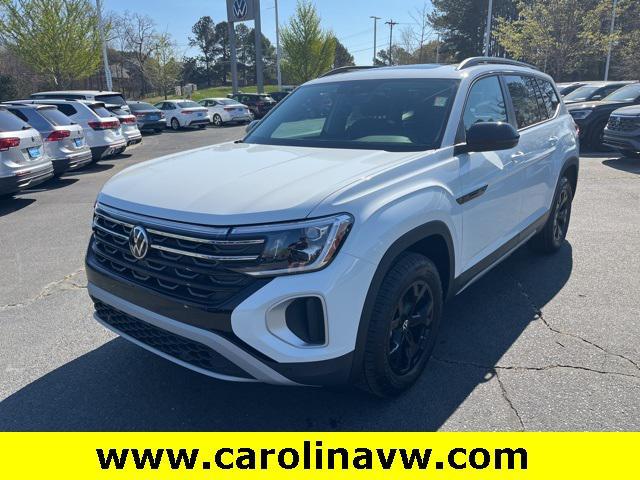 new 2025 Volkswagen Atlas car, priced at $44,646