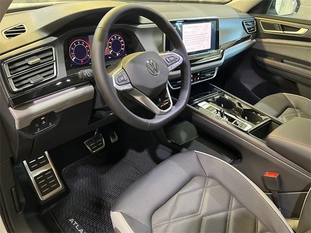 new 2025 Volkswagen Atlas car, priced at $47,834