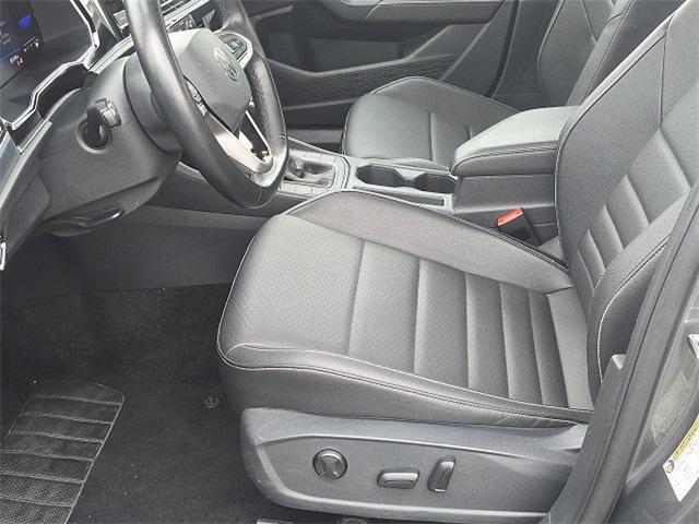 used 2024 Volkswagen Jetta car, priced at $18,888