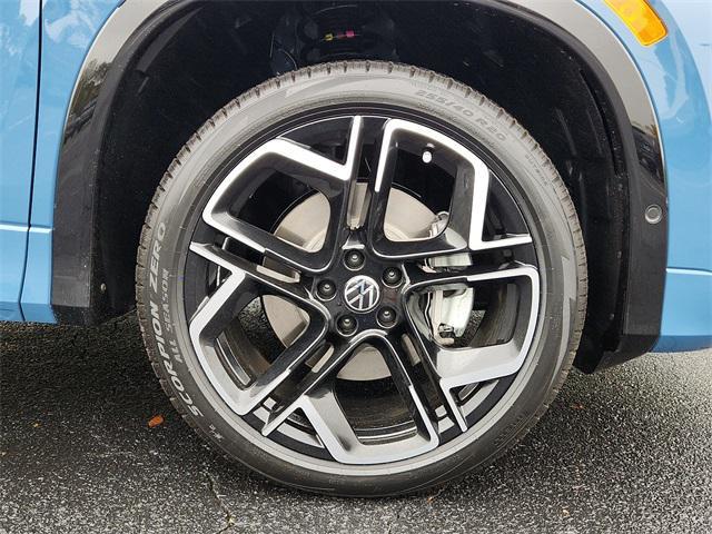 new 2026 Volkswagen Tiguan car, priced at $45,532