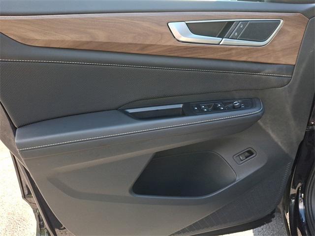used 2024 Volkswagen Atlas car, priced at $37,788