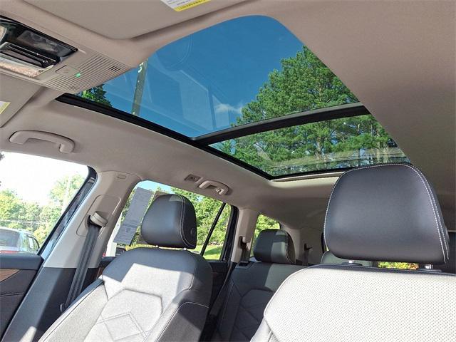 used 2024 Volkswagen Atlas car, priced at $37,788