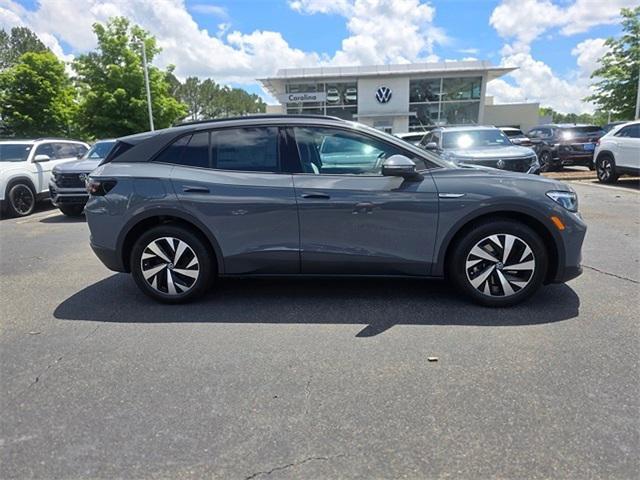new 2025 Volkswagen ID.4 car, priced at $40,370