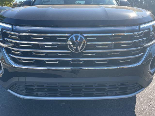 new 2025 Volkswagen Atlas car, priced at $51,020