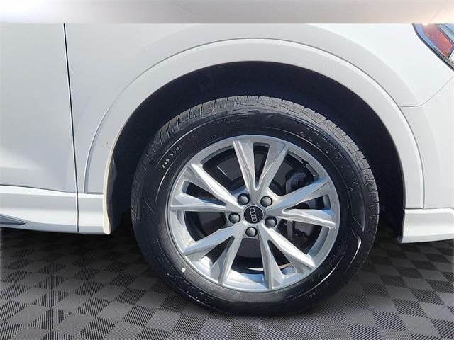 used 2024 Audi Q3 car, priced at $27,347