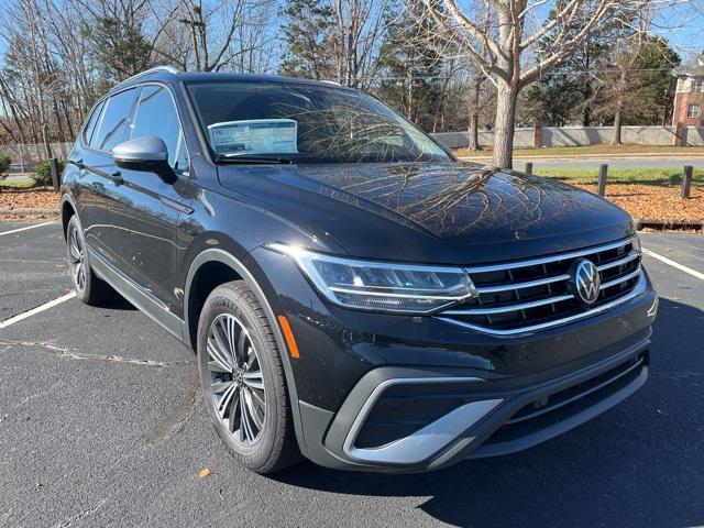 new 2024 Volkswagen Tiguan car, priced at $29,385