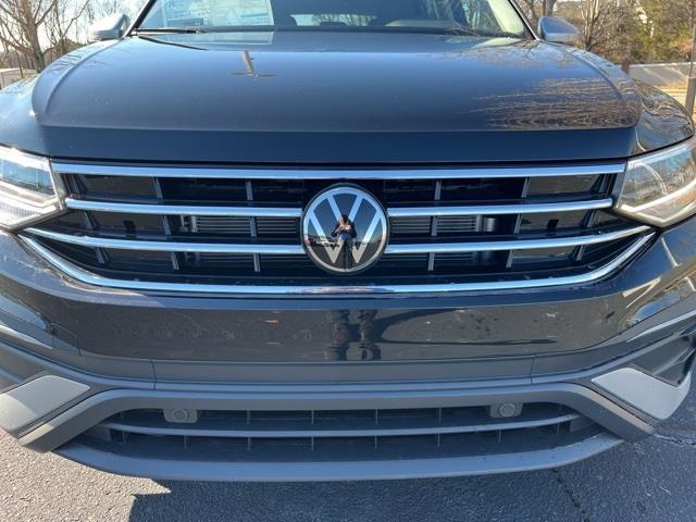 new 2024 Volkswagen Tiguan car, priced at $30,135