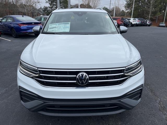 new 2024 Volkswagen Tiguan car, priced at $34,320