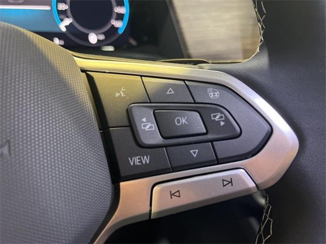 new 2025 Volkswagen Atlas car, priced at $48,754