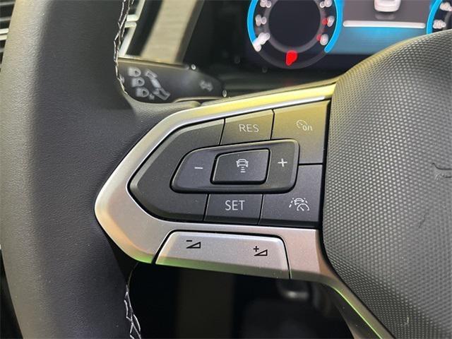 new 2025 Volkswagen Atlas car, priced at $48,754