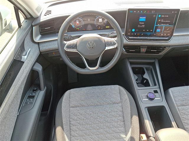 new 2025 Volkswagen Tiguan car, priced at $30,101