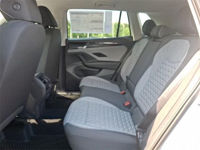 new 2025 Volkswagen Tiguan car, priced at $30,101